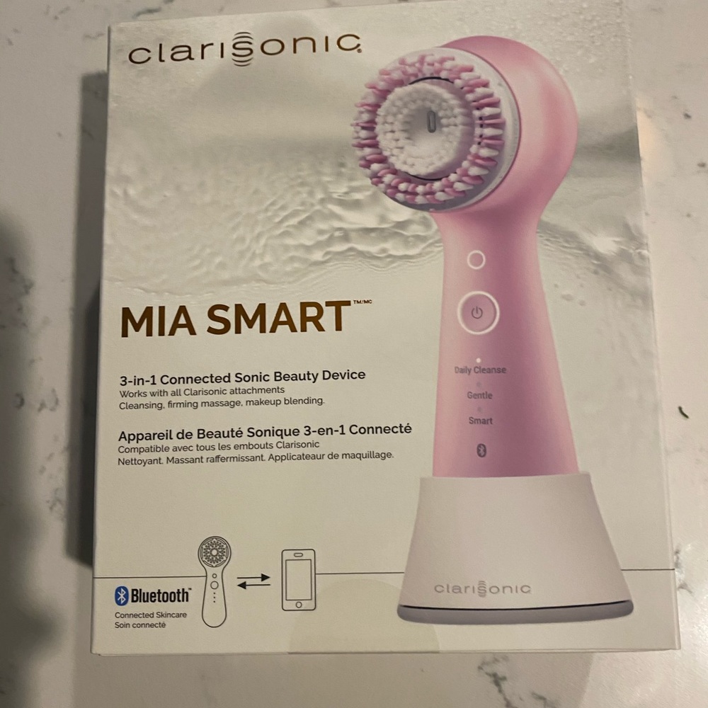 Clarisonic Mia smart device